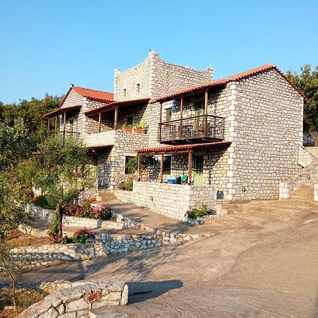 Villas Guest House วาธี ภายนอก รูปภาพ